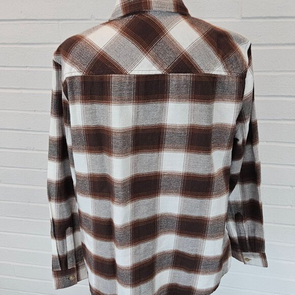 Bundle of 4 Ladies Light Flannel Shirts by  a.n.a. Size Small - Picture 12 of 13